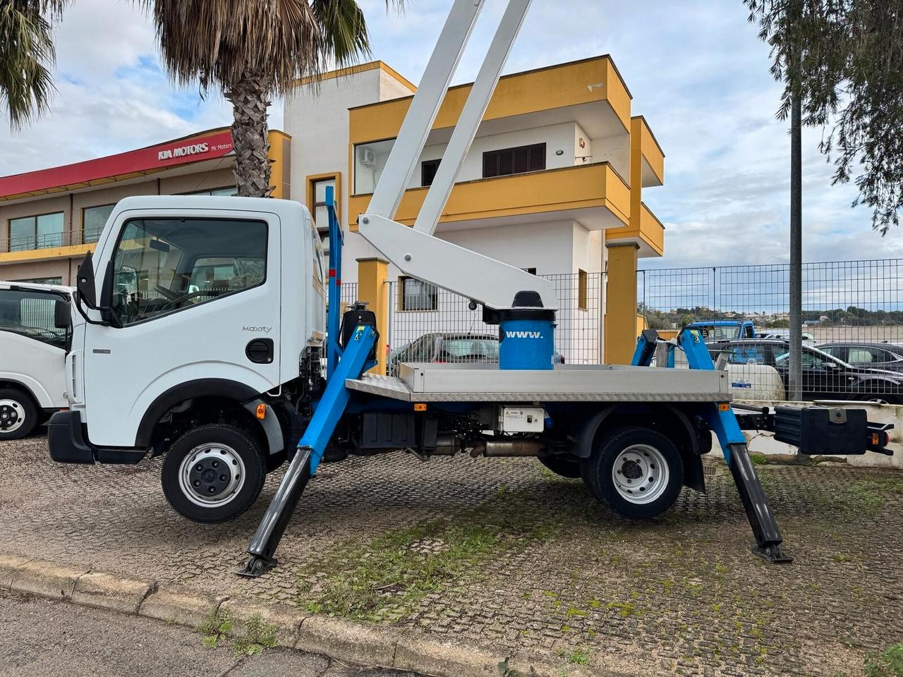 Renault MAXITY - Piattaforma aerea 24 mt.