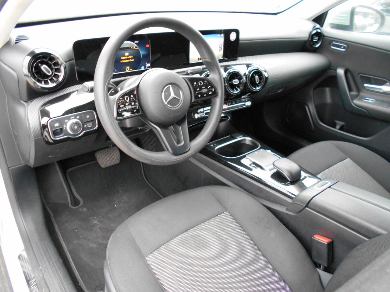 Mercedes-benz A 180 A 180 d Automatic Executive