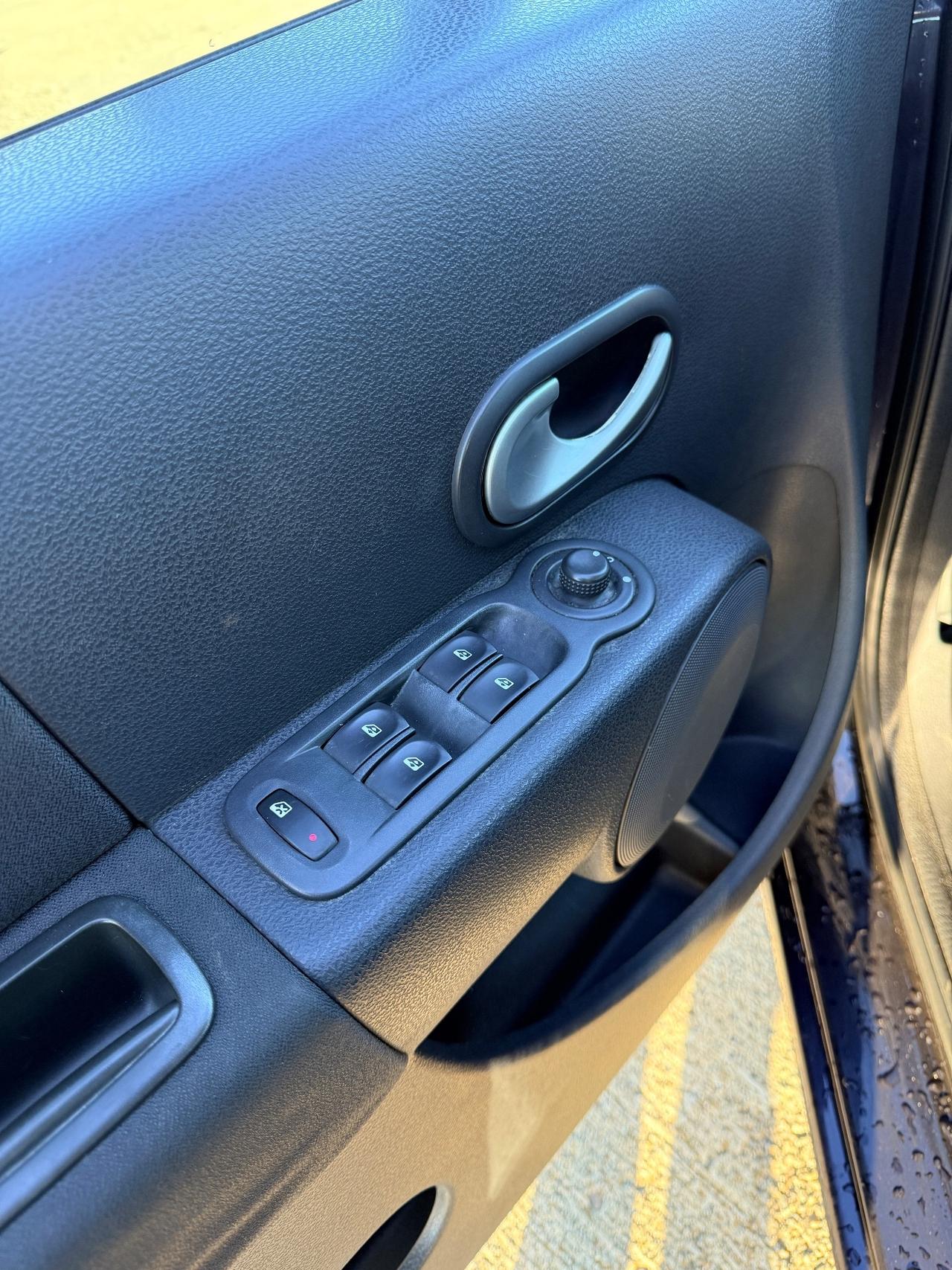 Renault Modus 1.2 16V TCE Turbo Dynamique