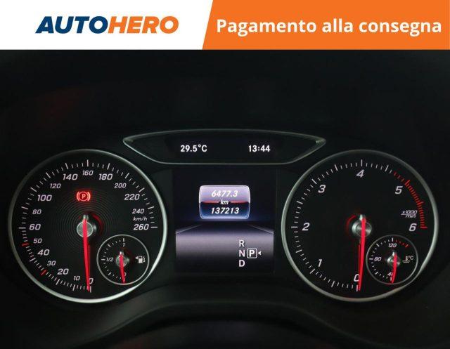 MERCEDES-BENZ GLA 180 d Automatic Business