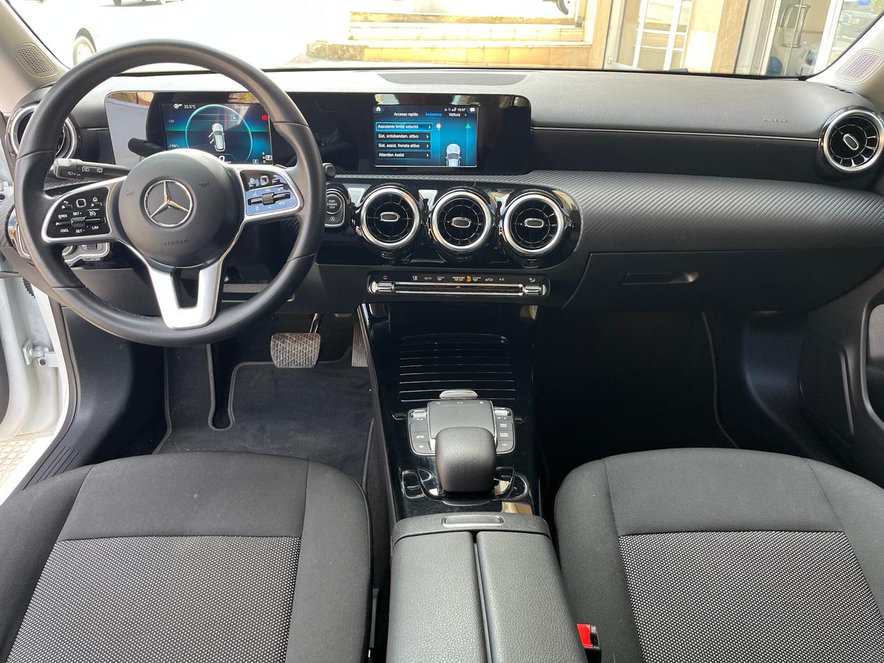 Mercedes-benz CLA 180 d Automatic Shooting Brake Business