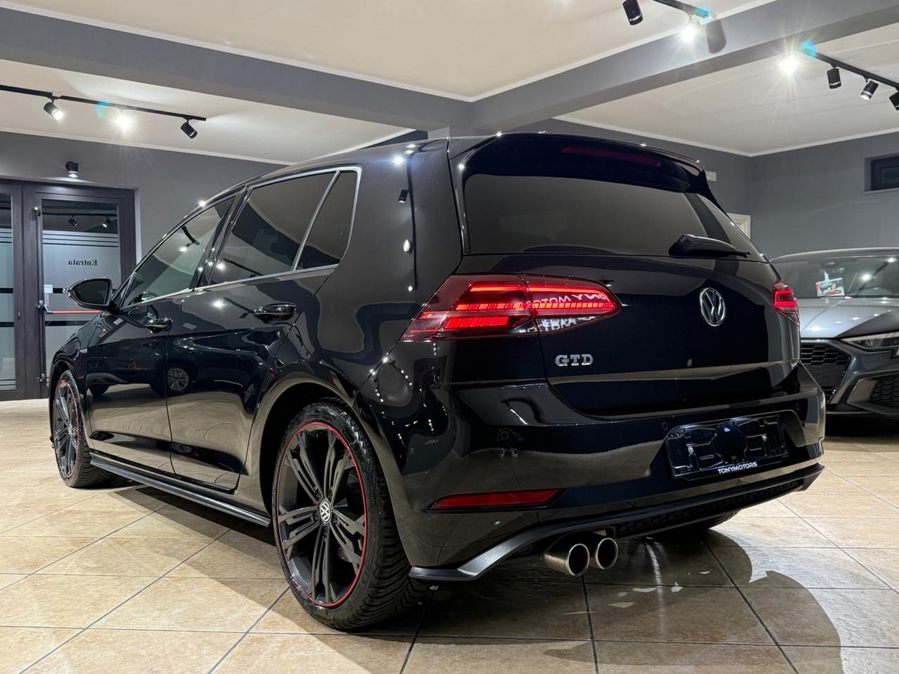 Golf GTD 2.0 TDI 184CV TOTALBLACK