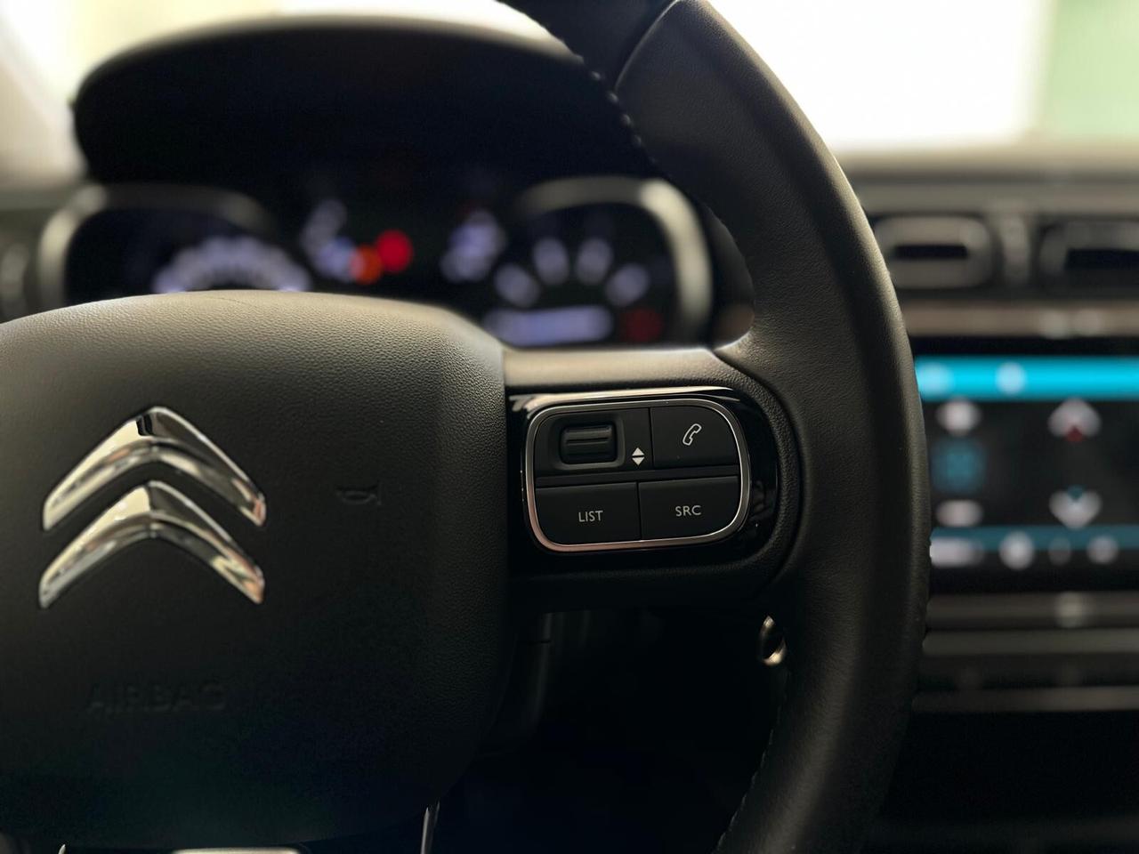 Citroen C3 PureTech 110 S&S Shine Navi+Retrocamera