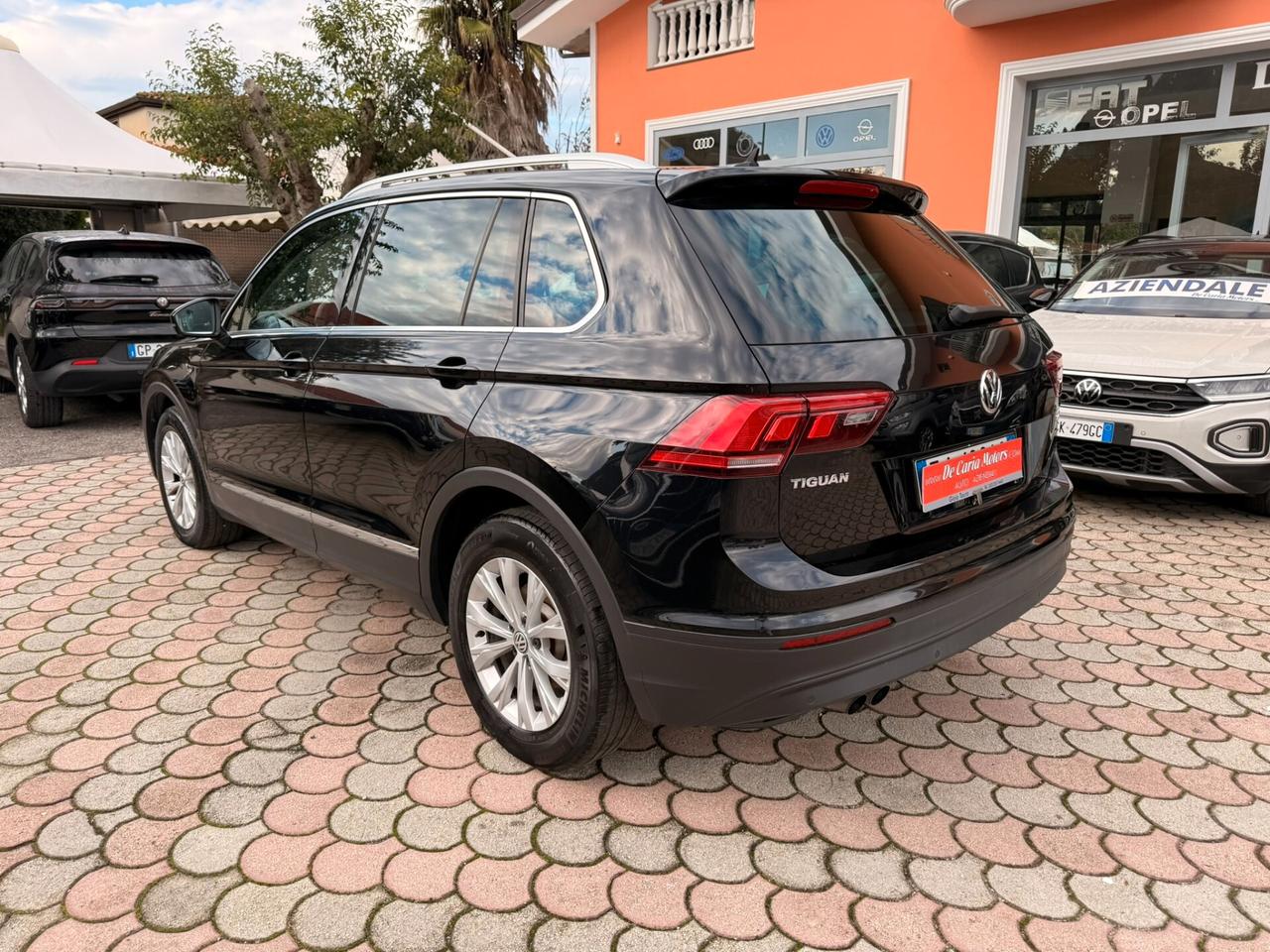 Volkswagen Tiguan 2.0 TDI SCR DSG Business BlueMotion Technology