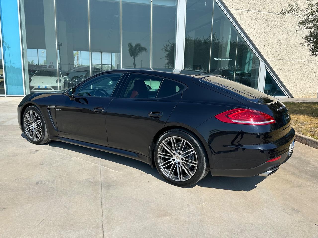 Porsche Panamera 3.0 300cv IVA ESPOSTA
