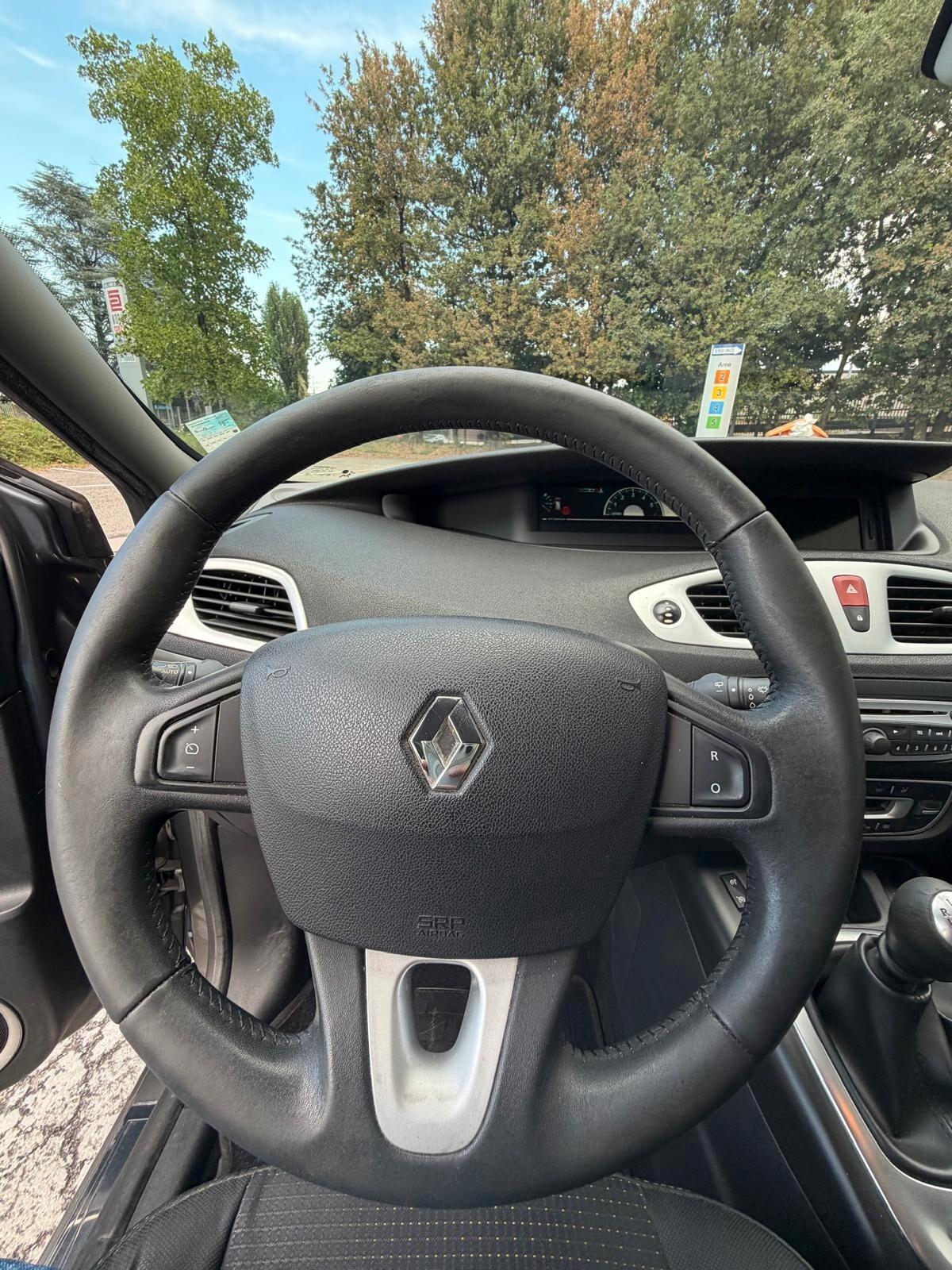 Renault Scenic Scénic 1.5 dCi 110CV Dynamique