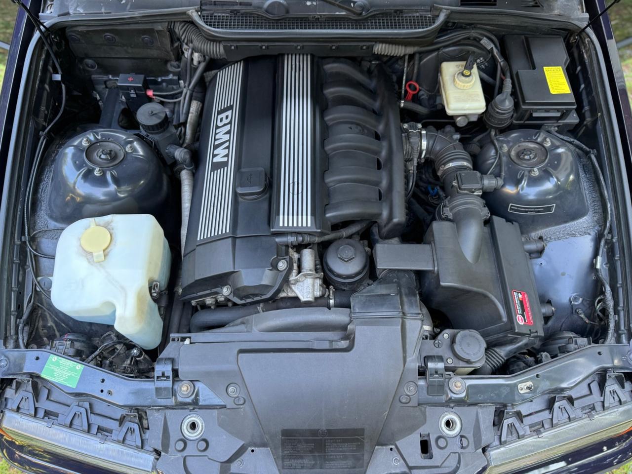 BMW E36 320i – Viola Madeira – Interni in Pelle Viola – ASI