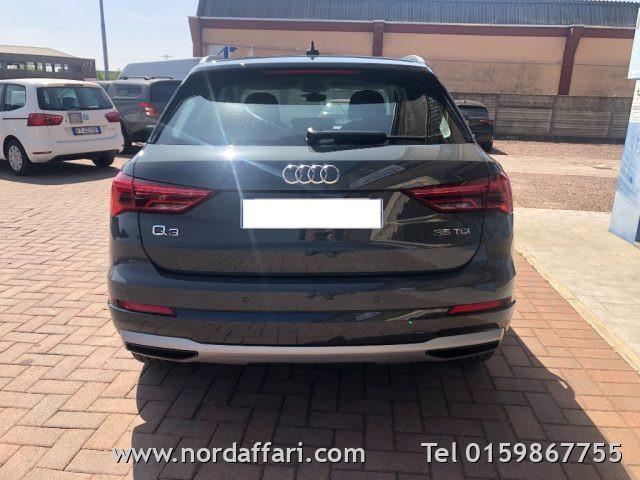 AUDI Q3 2.0 TDI 150 CV 35 S tronic