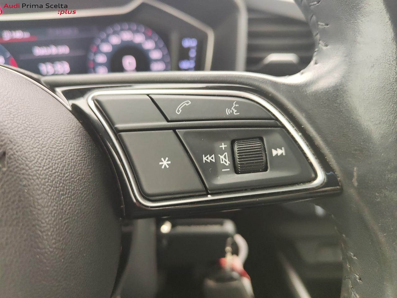 AUDI A1 2ª serie - A1 citycarver 30 TFSI Admired