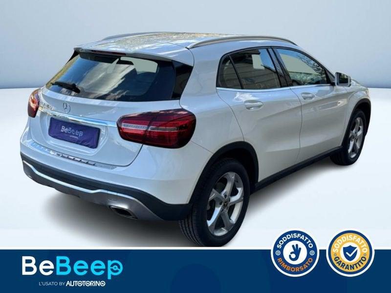 Mercedes-Benz GLA 200 SPORT AUTO