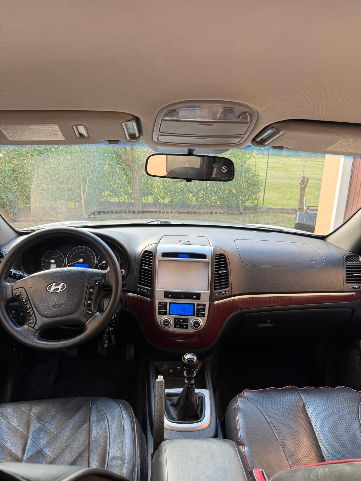 Hyundai Santa Fe 2.2 CRDi VGT Dynamic 5 p.ti