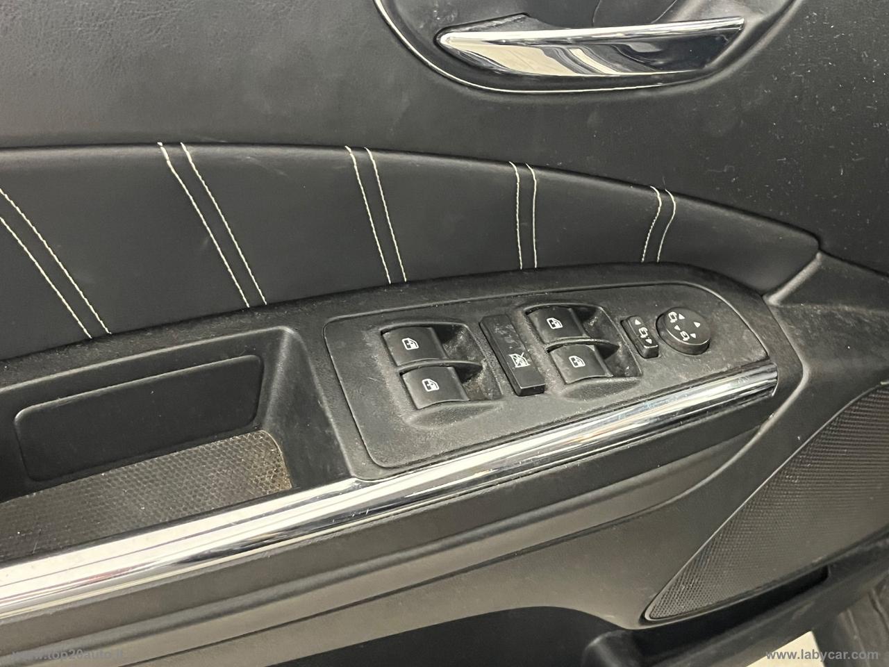 LANCIA Delta 1.4 T-Jet 120 CV Argento