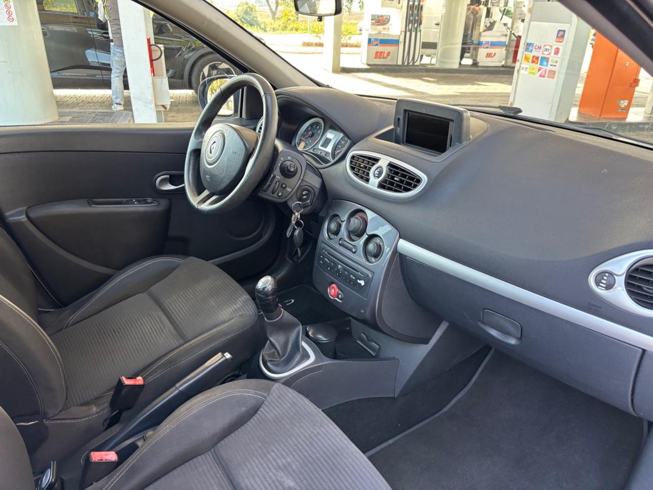 Renault Clio 1.2 16V 5 porte GPL Dynamique