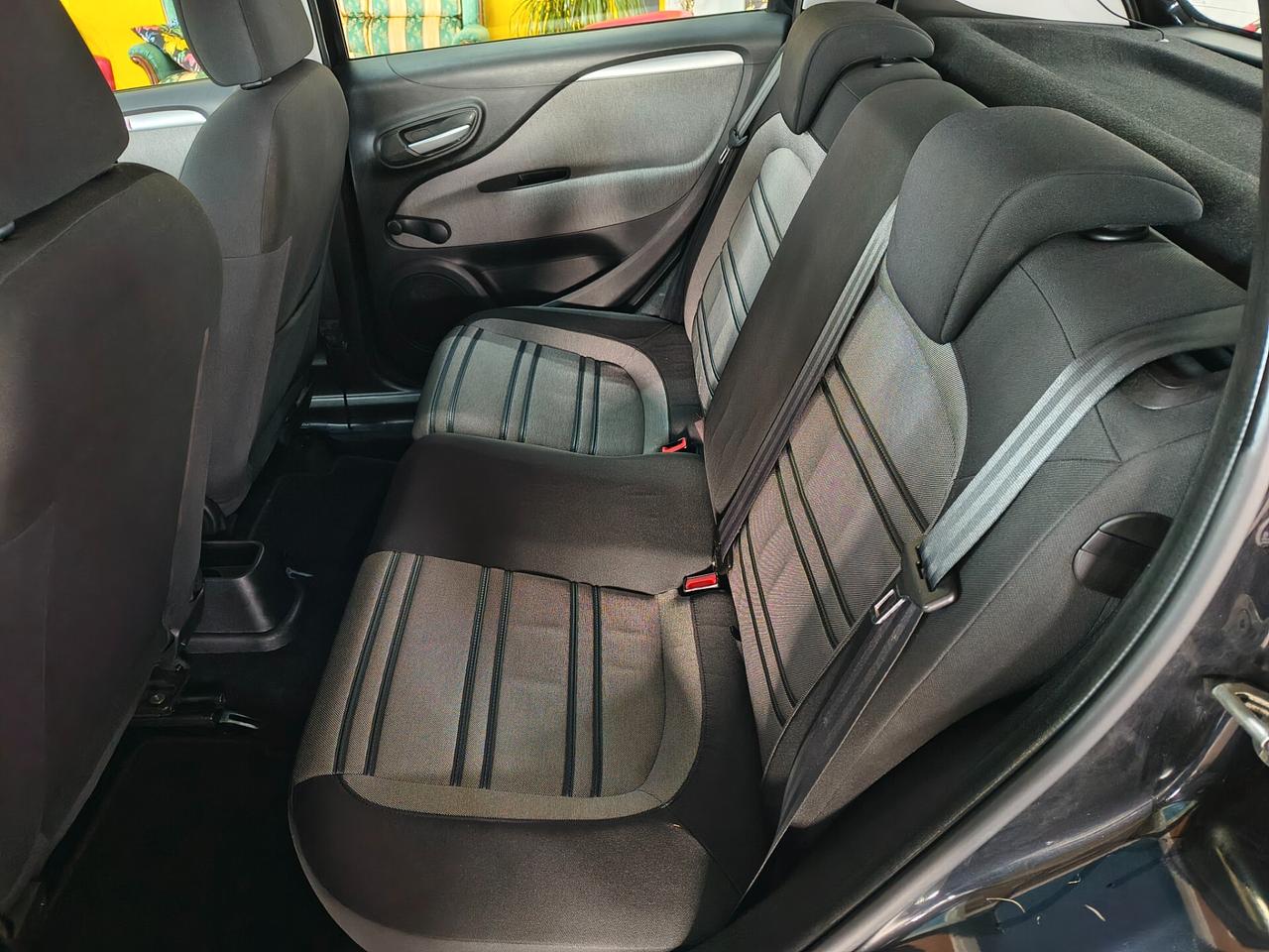 Fiat Punto Evo 1.3 Mjt 90 CV 5 porte NEO PATENTATI