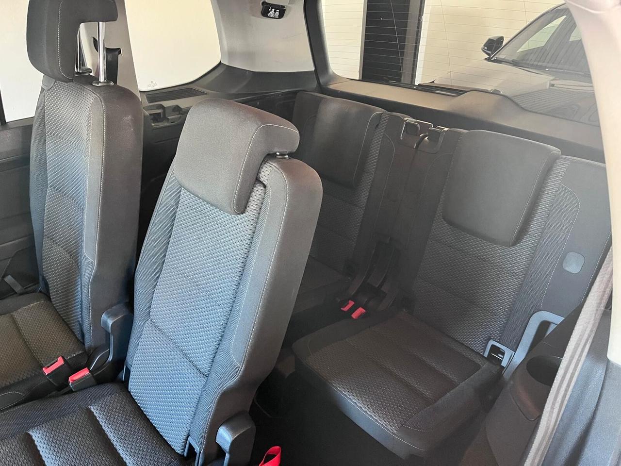 Volkswagen Touran 1.6 TDI DSG Comfortline BlueMotion Technology