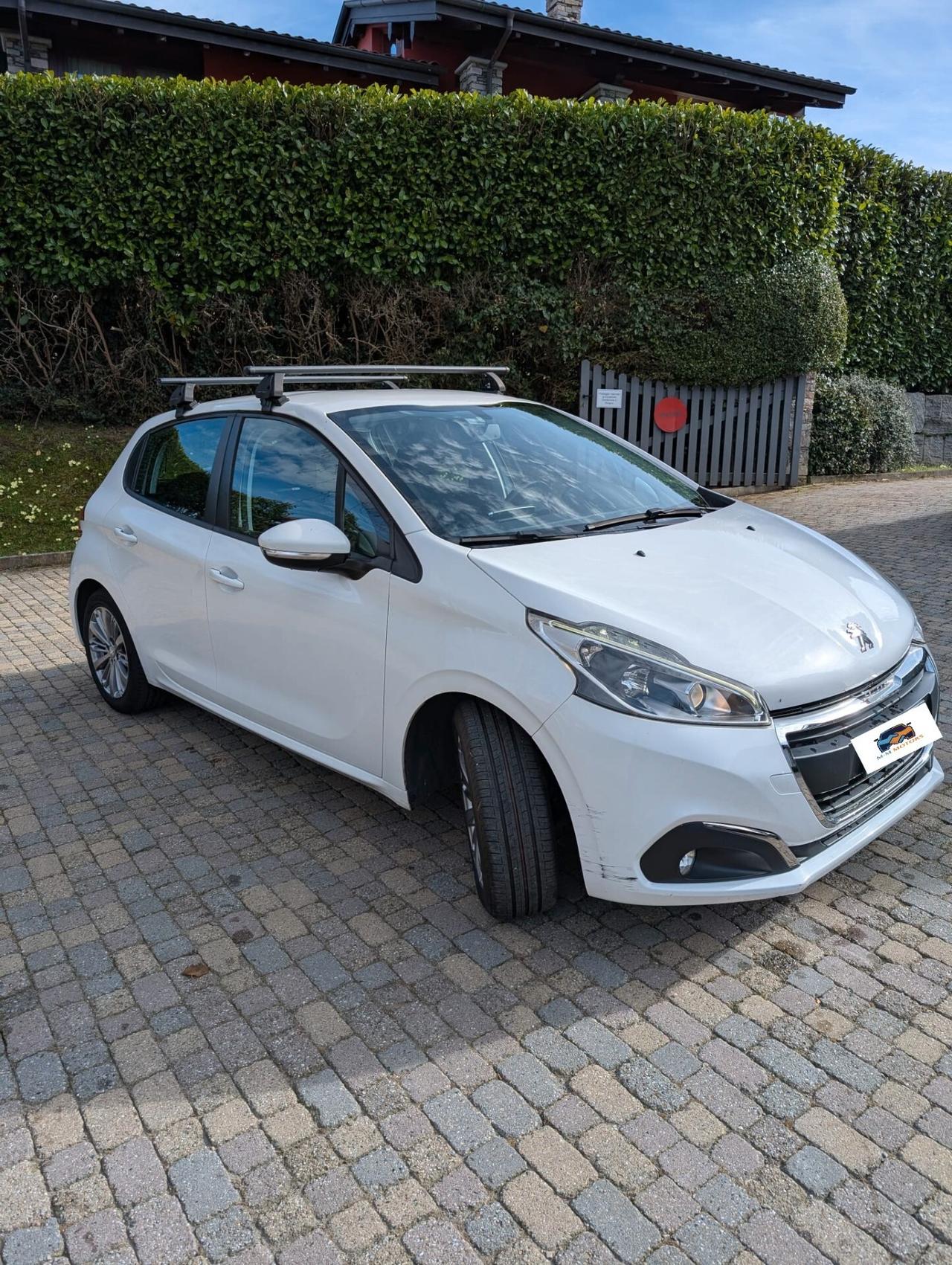 Peugeot 208 5 porte DISTRIBUZIONE FATTA