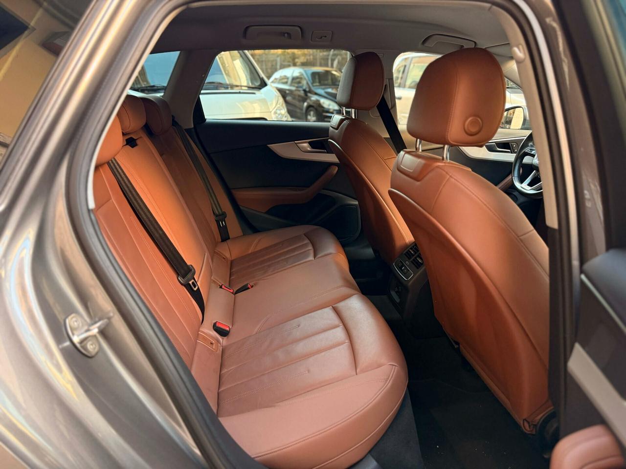 Audi A4 Avant 35 TDI/163 CV S tronic line edition