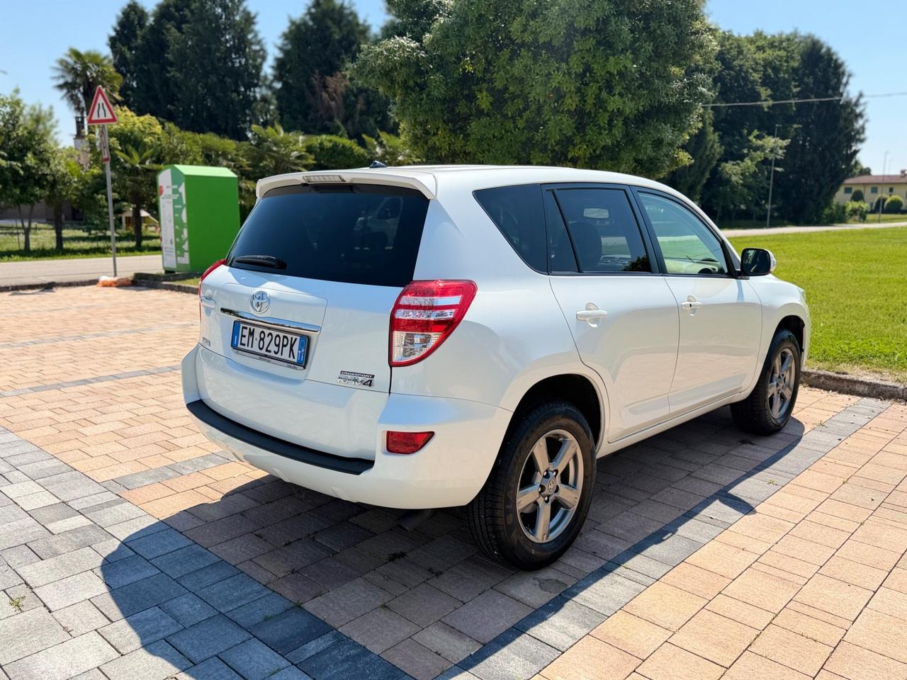 Toyota RAV 4 RAV4 Crossport 2.2 D-4D 150 CV Lounge