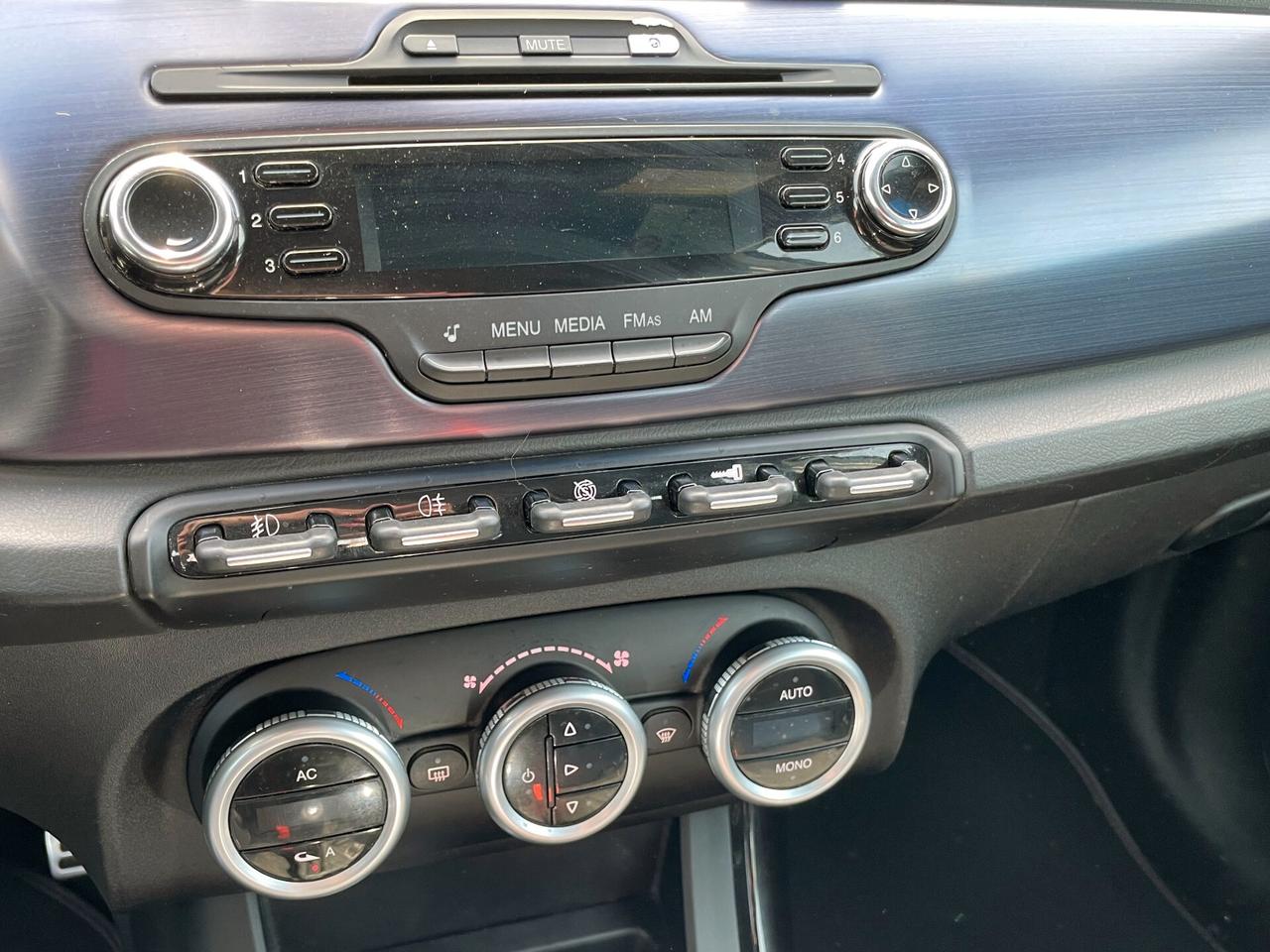 Alfa Romeo Giulietta 2.0 JTDm-2 140 CV Distinctive