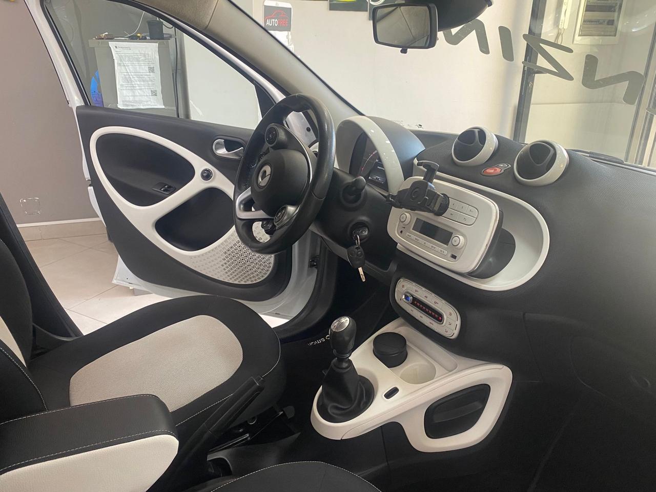 Smart ForFour 70 1.0 Passion