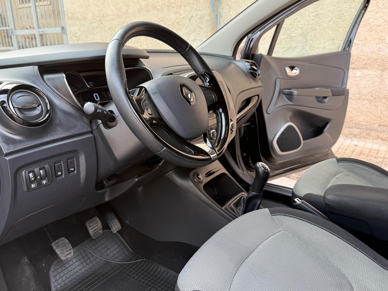 Renault Captur 1.5 dCi 90CV S&S *LED - 2015