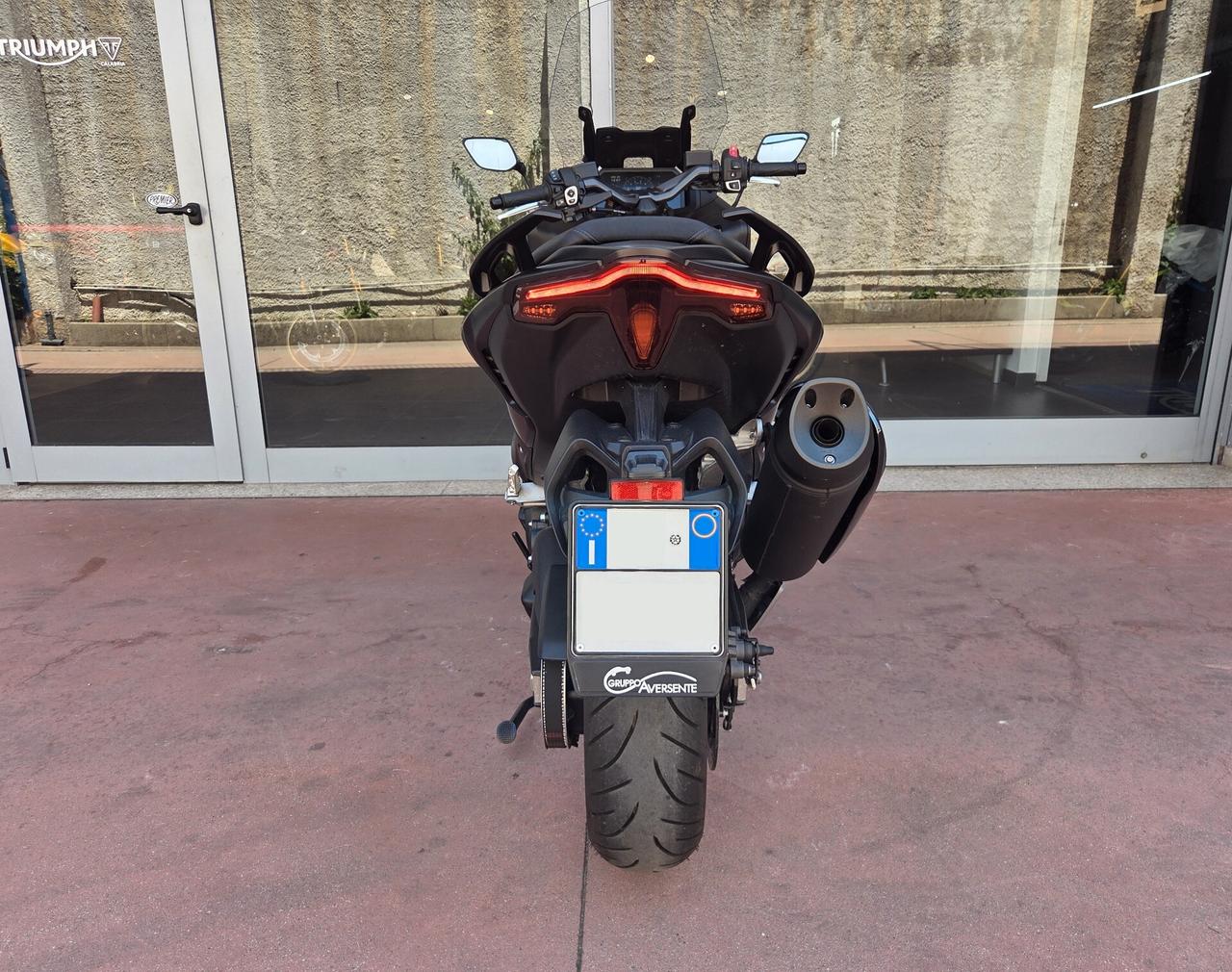 Yamaha T Max 560