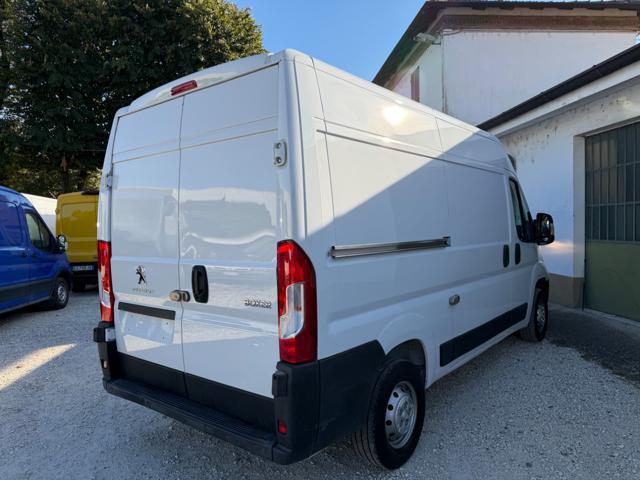 PEUGEOT Boxer 33 2.2 BlueHDi 140 S&S PM-TM Furgone