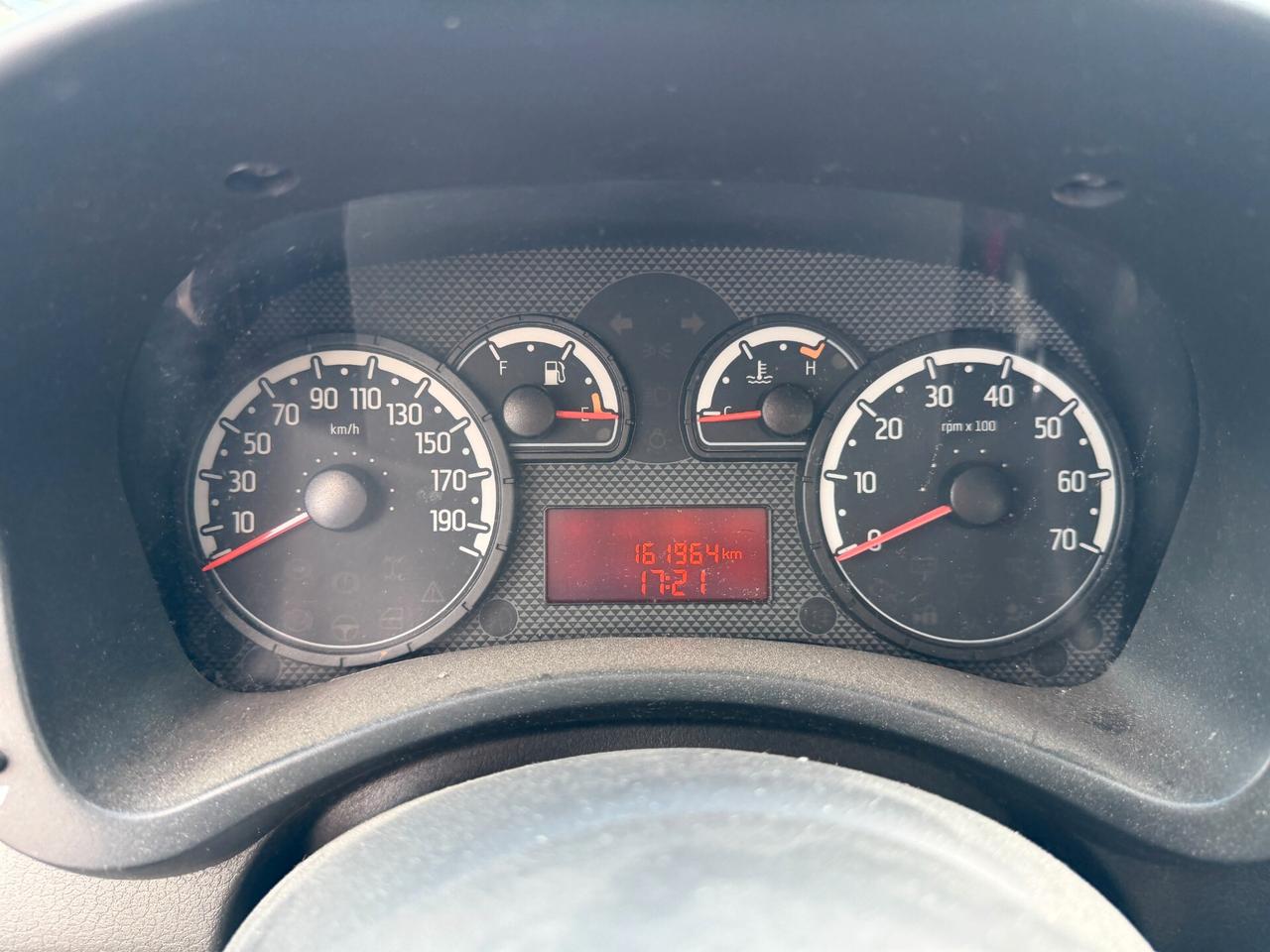 FIAT PANDA 2010 1.2 BENZINA 69 CV *LEGGI