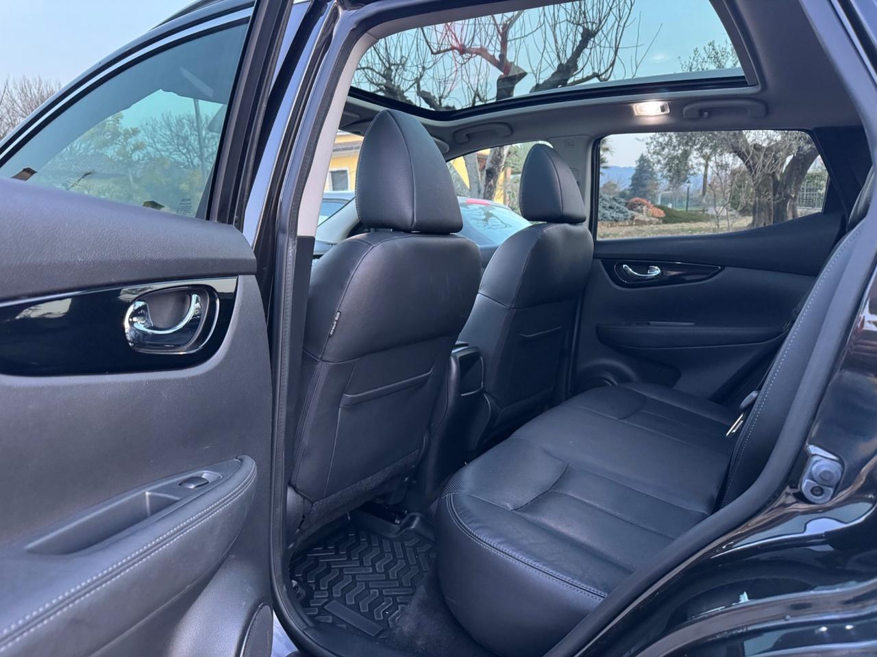 Nissan Qashqai 1.6 dCi 4WD Tekna