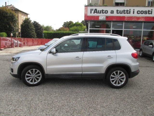 VOLKSWAGEN Tiguan 2.0 TDI 110cv Sport&Style BlueMot. Tec.- UniPropr.