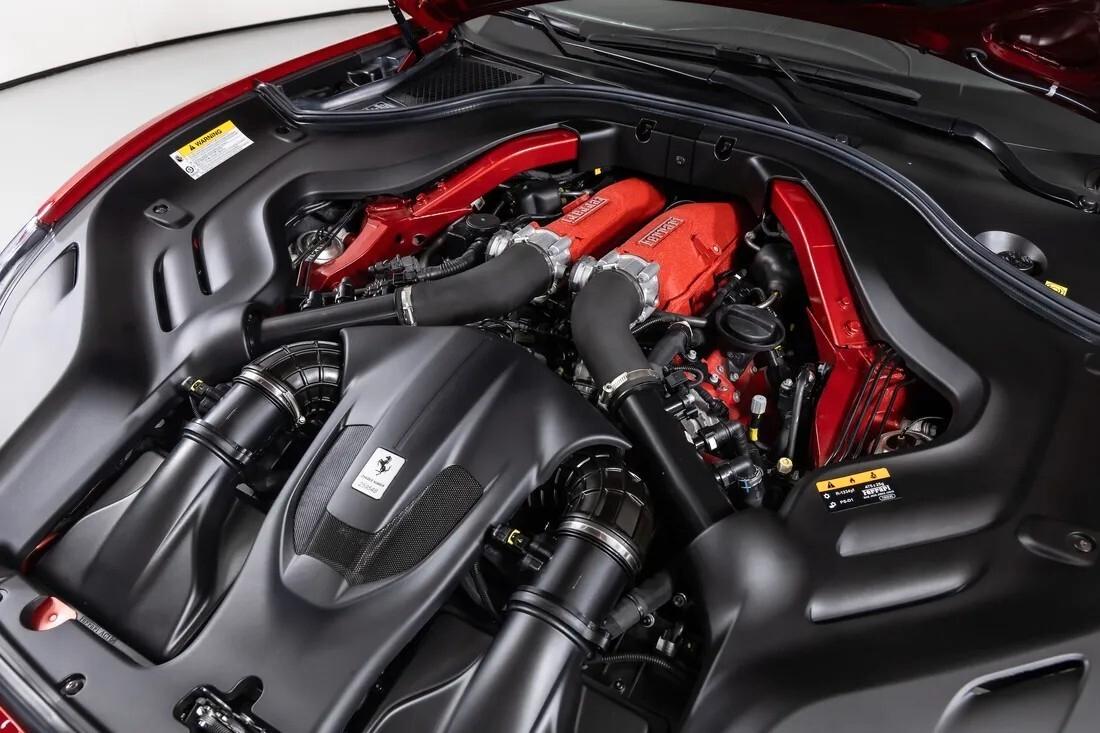 Ferrari Portofino LEASING FULL INCLUSIVE - NOLEGGIO LUNGO TERMINE