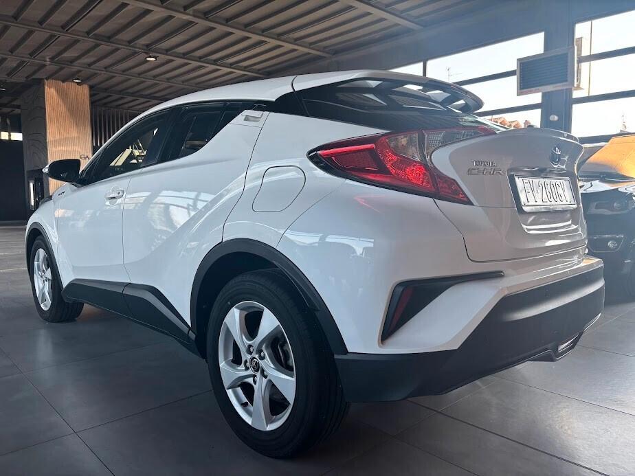 Toyota C-HR 1.8 Hybrid E-CVT Business + IVA