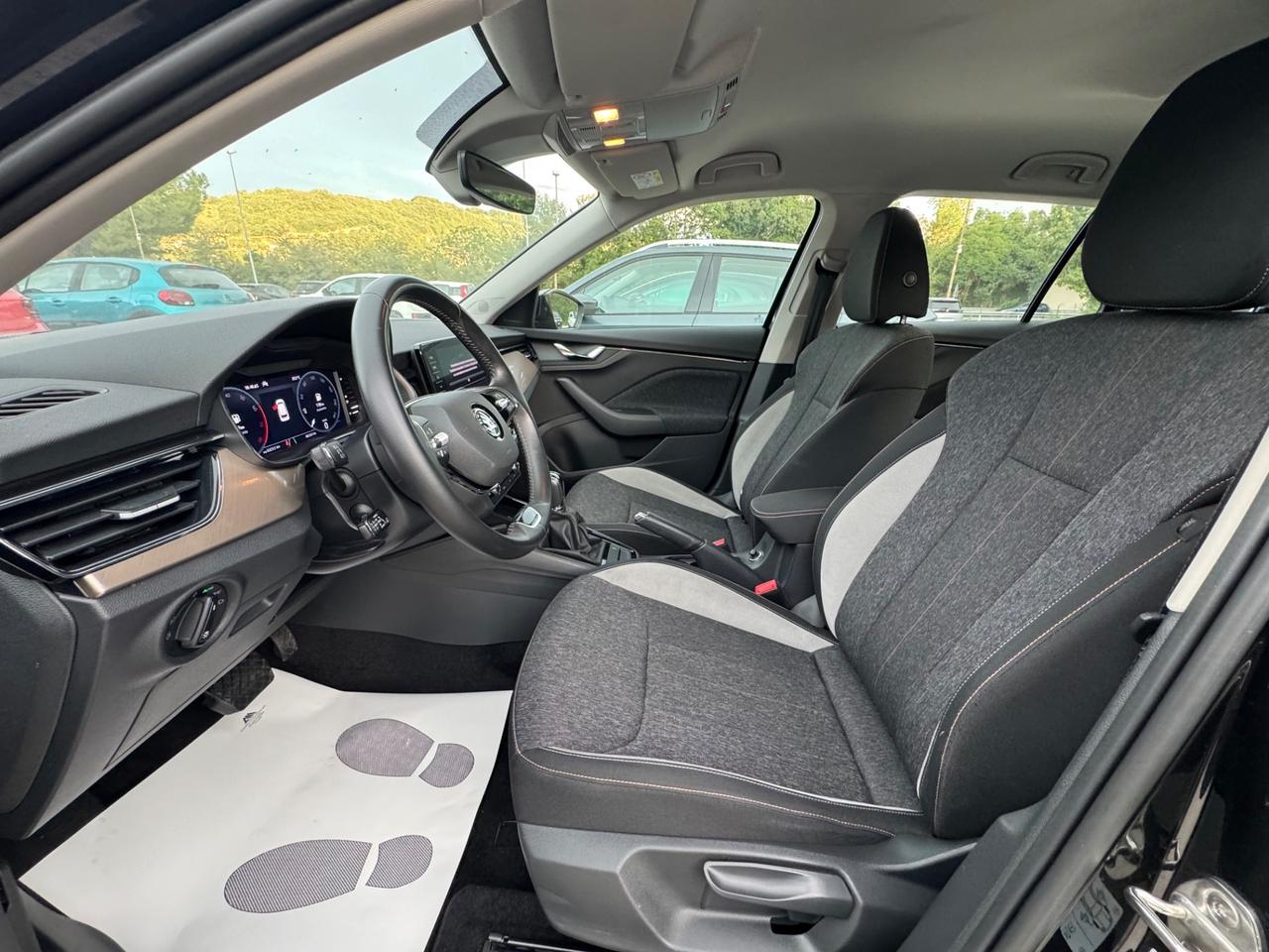 Skoda Kamiq 1.0 TSI 110 CV DSG Style Sport