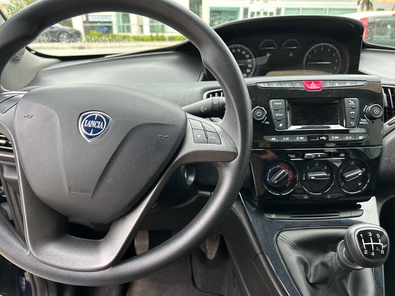 Lancia Ypsilon 1.2 “IMPIANTO GPL DI SERIE “