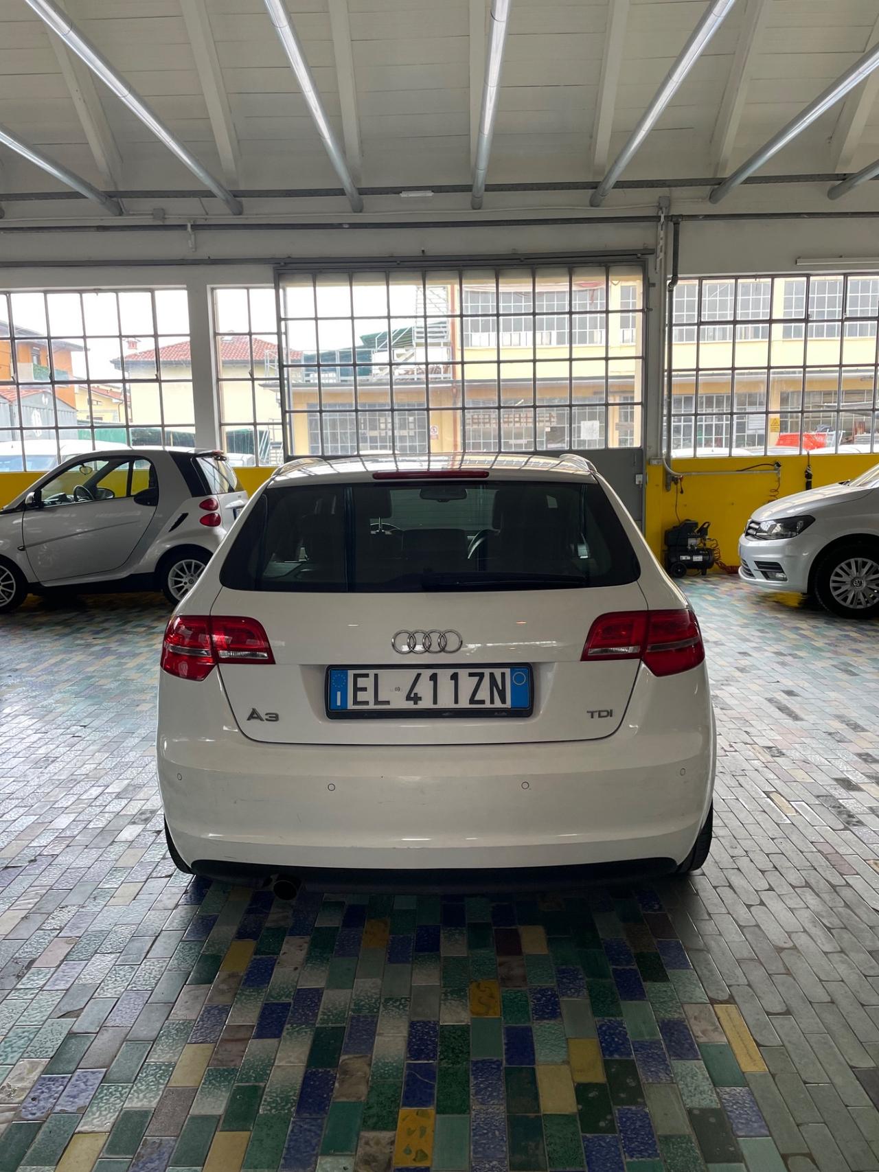 Audi A3 2.0 Tdi 140cv S-Tronic S LINE 100 Mila Km