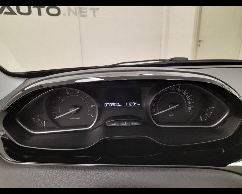 Peugeot 208 I 2015 1.2 puretech Access 82cv 3p