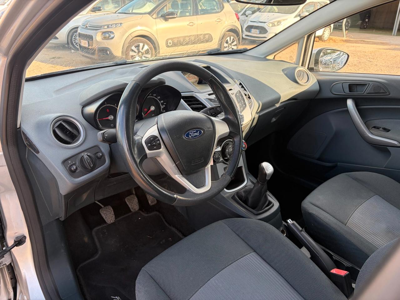 FORD FIESTA 1.4 TDCI 70CV ANNO 2011 ADATTA NEOPATENTATI