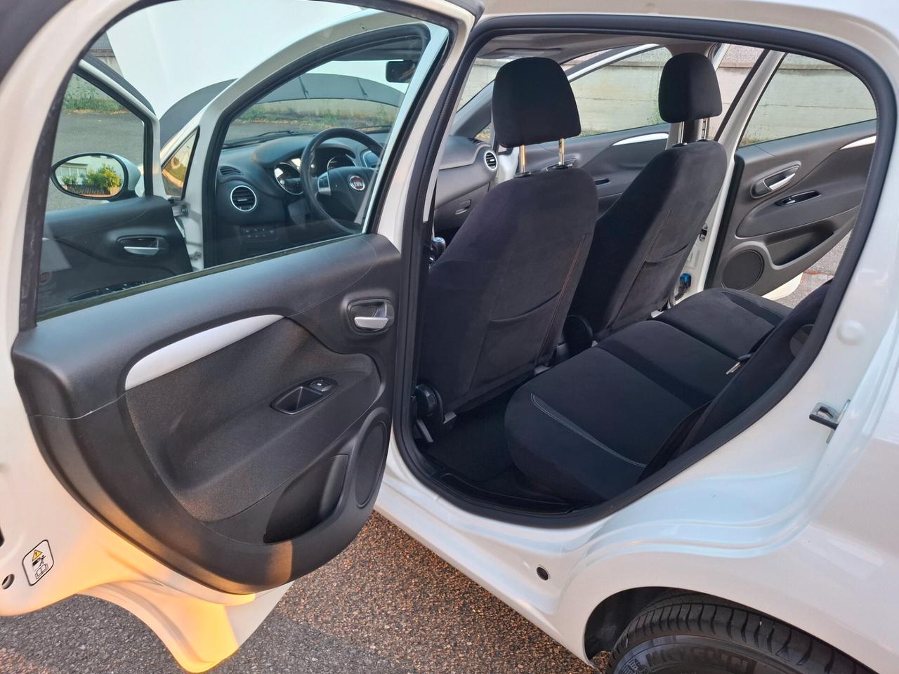 Fiat Grande Punto Grande Punto 1.4 5 porte S&S Dualogic Racing