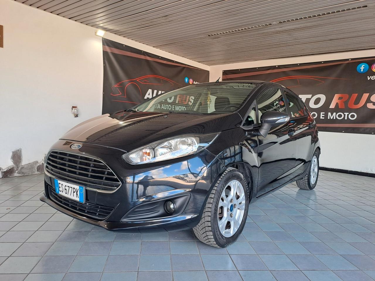 Ford Fiesta 1.5 TDCi 75CV 5 porte Titanium
