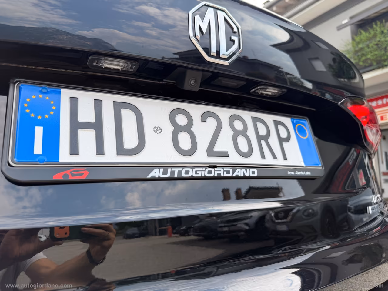 MG ZS Hybrid+ Luxury