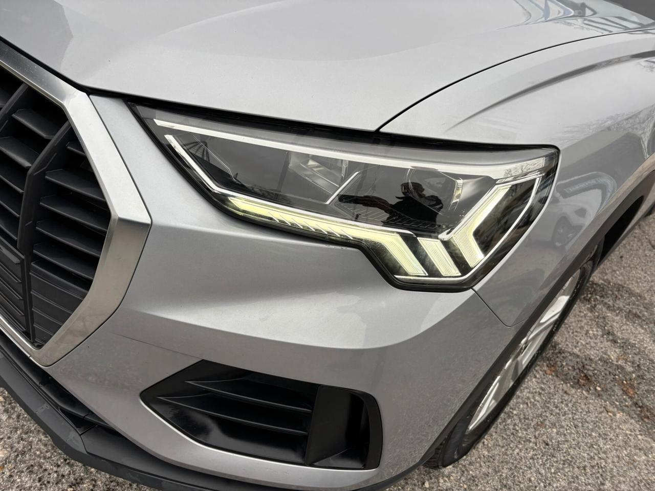 Audi Q3 35 TDI S tronic Business Advanced