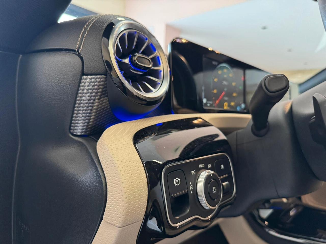 Mercedes-benz CLA 180 d Automatic Shooting Brake Executive