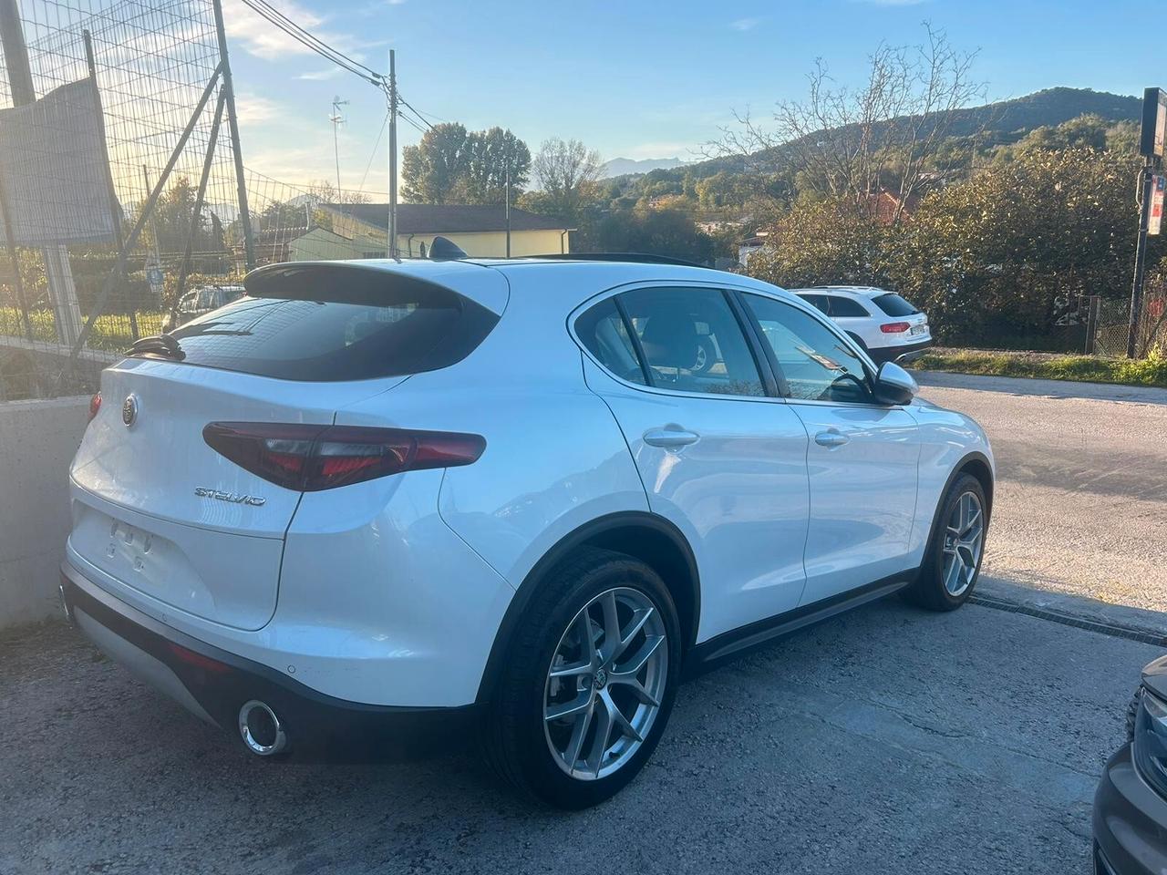 Alfa Romeo Stelvio 2.2 Turbodiesel 210 CV AT8 Q4 Business