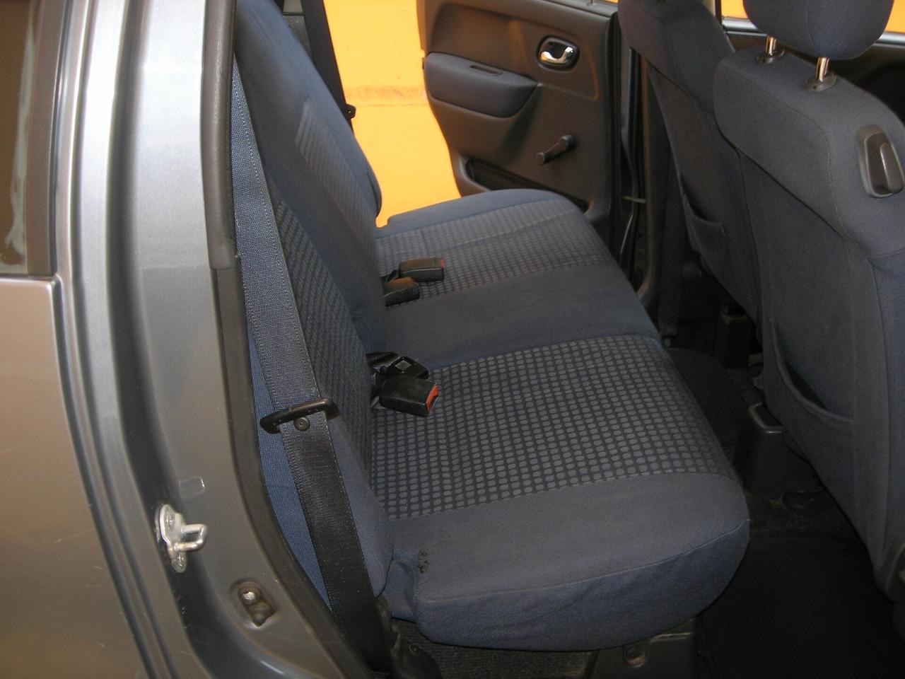 Opel Agila 1.2 16V Enjoy