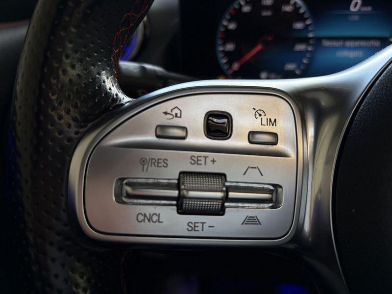 Mercedes-Benz GLA GLA 200 Automatic 4Matic Premium