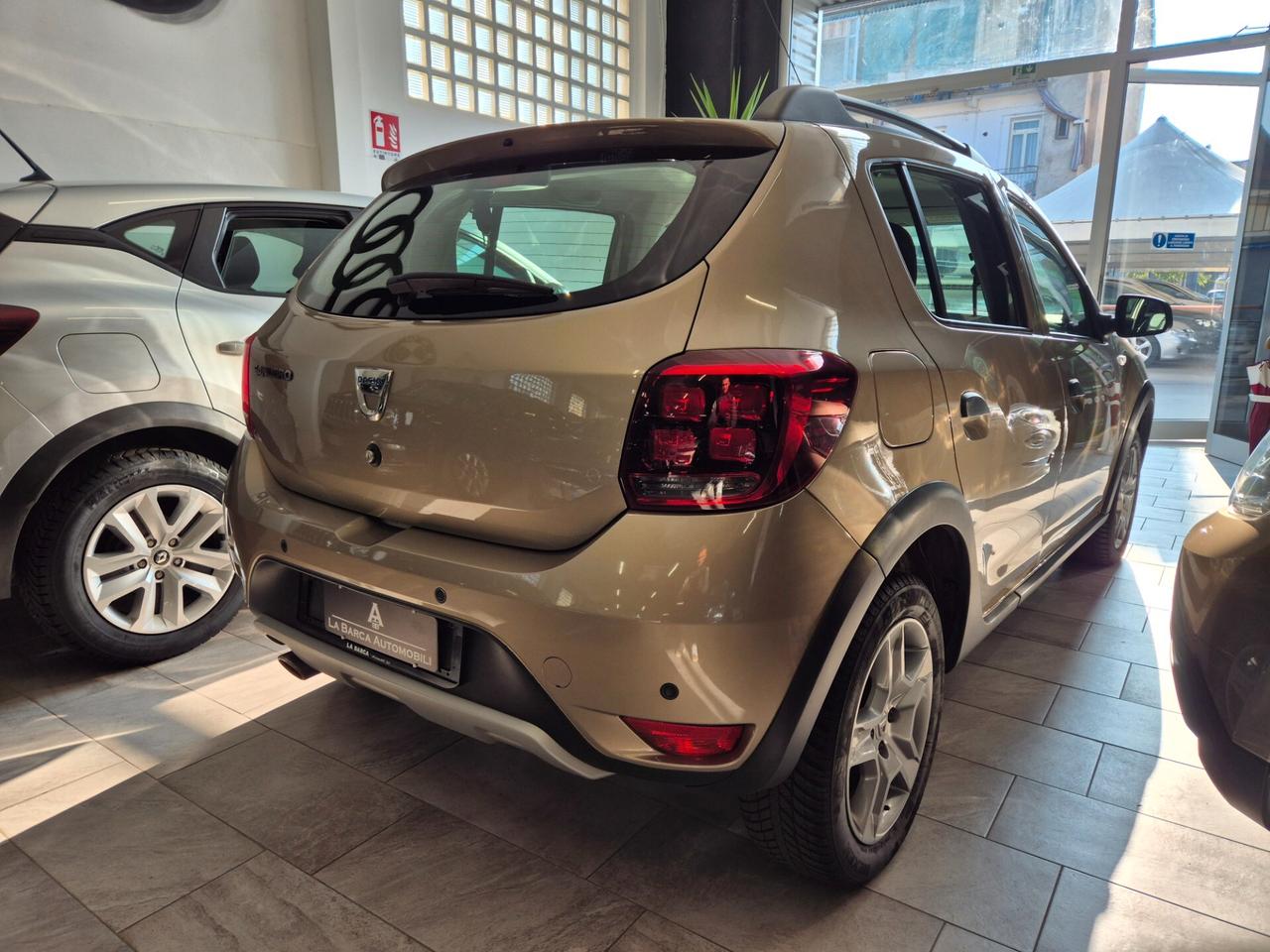 Dacia Sandero Stepway 1.0 TCe 100 CV ECO-G Comfort