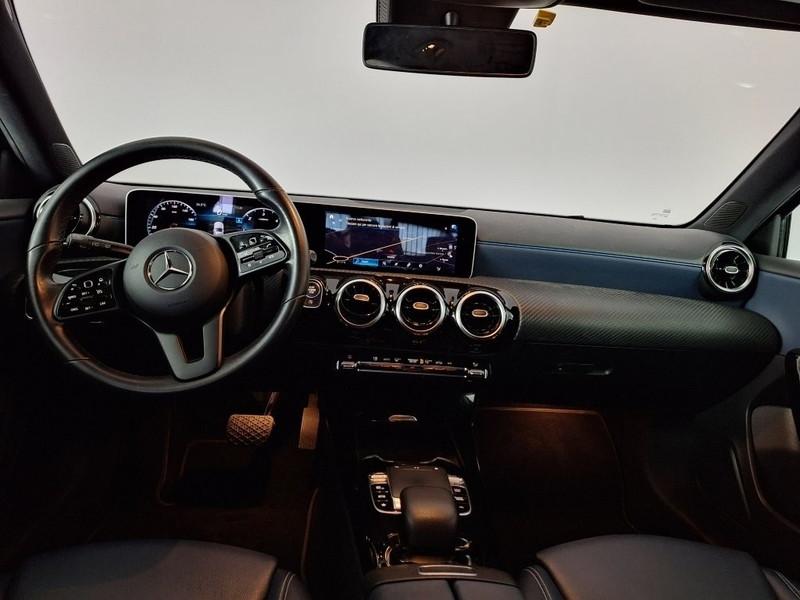 MERCEDES-BENZ A 180 d Automatic Business Extra 5 PORTE BERLINA