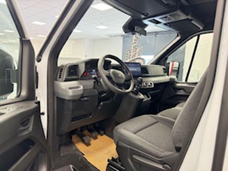 Renault Master Master T35 2.0 BluedCi 130CV PM Pianale con CON CENTINA FISSA 4100X2100 H2400 8 PEDANE