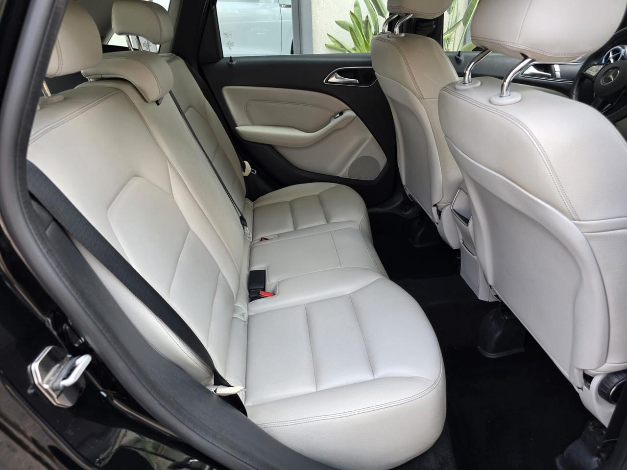 Mercedes-benz B 180 CDI Premium+Cerchi 18+Pelle Totale..