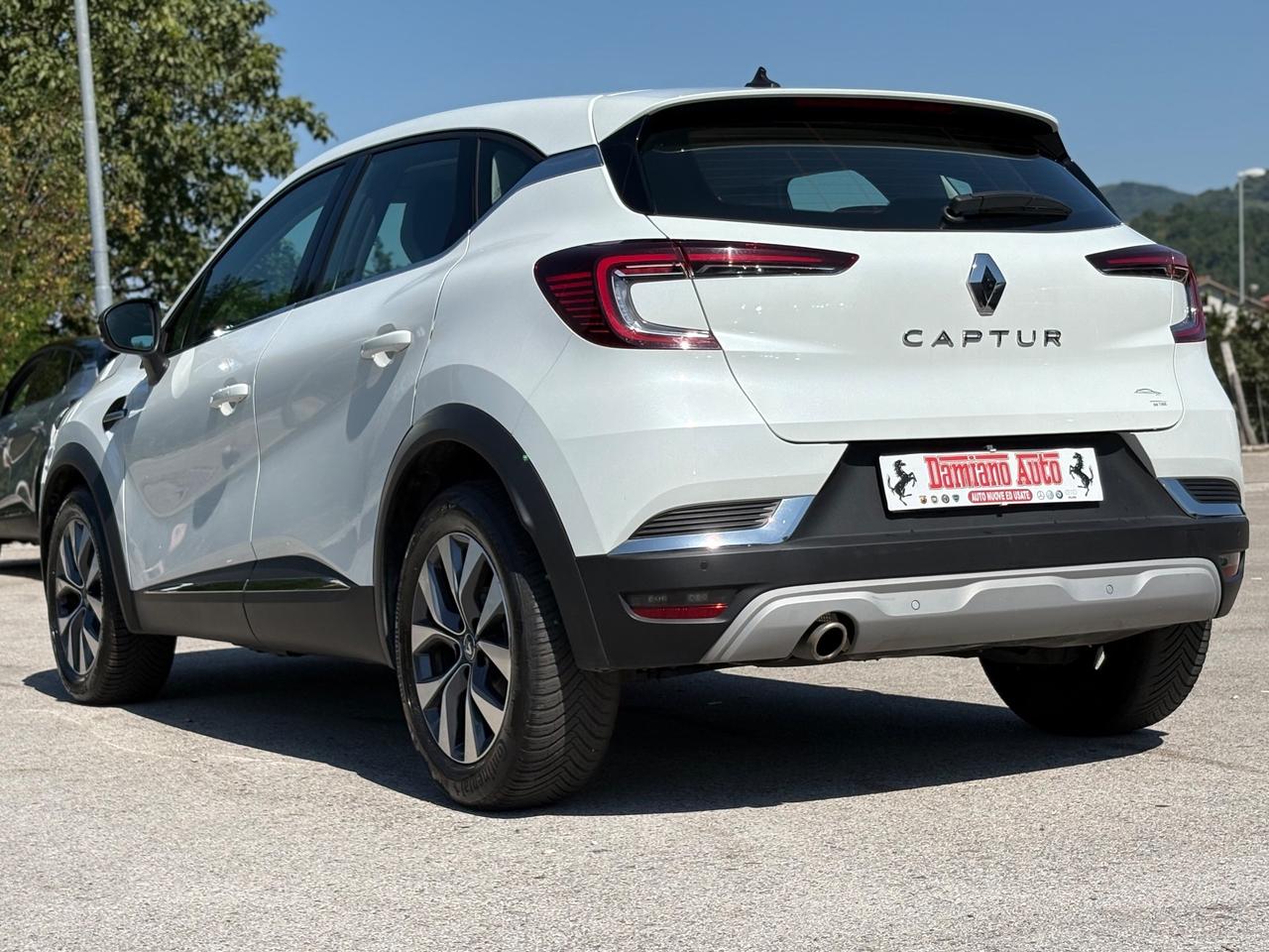 Renault Captur TCe 100 CV GPL ORIGINALE FULL/LED